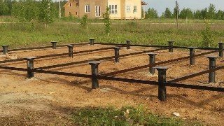 Установка и монтаж - винтовые сваи в Выборге для свайного фундамента дома. Цена от 2099 руб - видео закручивание